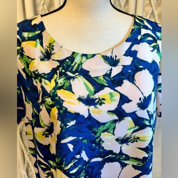 J. Crew Factory Top Blouse Blue White Yellow Floral Short Sleeve size Medium - Picture 7 of 16